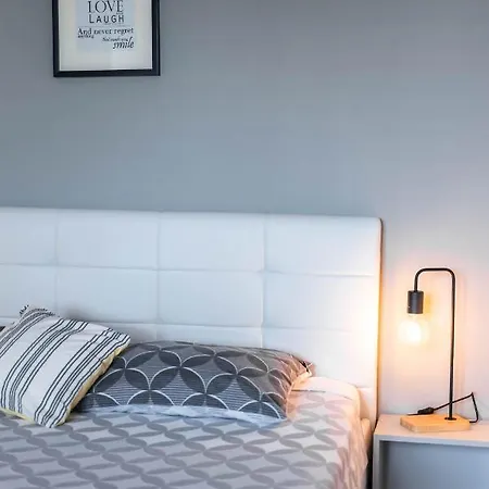 Апартаменты New Cosy With Private Parking Опатия