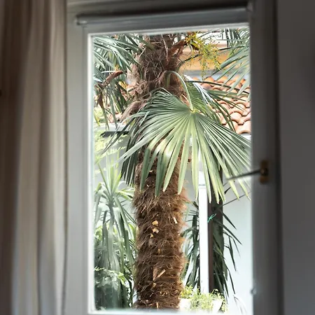 New Cosy With Private Parking * Опатия