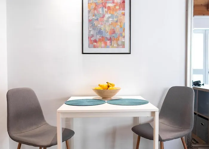 New Cosy With Private Parking Appartement *